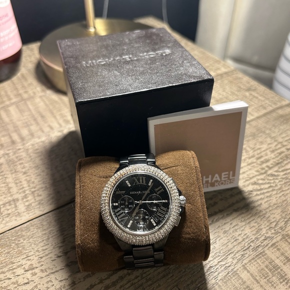 Michael Kors Black Ceramic Watch with Diamond Accent - Picture 5 of 8